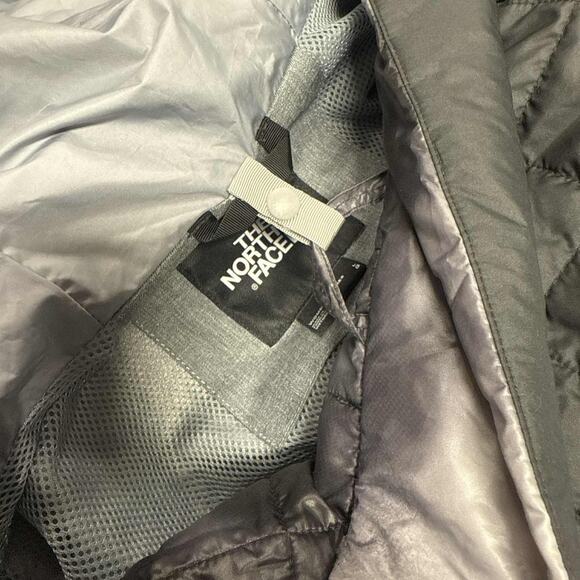 The North Face ThermoBall Eco Snow Triclimate Snowboard Jacket Women's Large NWT - Picture 16 of 16